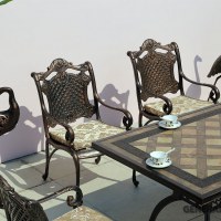Столы с керамической мозаикой